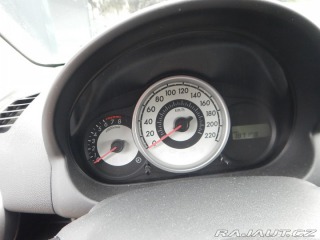 Mazda 2 1.4i, 63 kW, KLIMA 2009