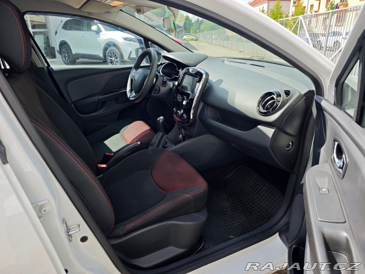 Renault Clio 1.2 16V Lutecia NAVI nové 2013