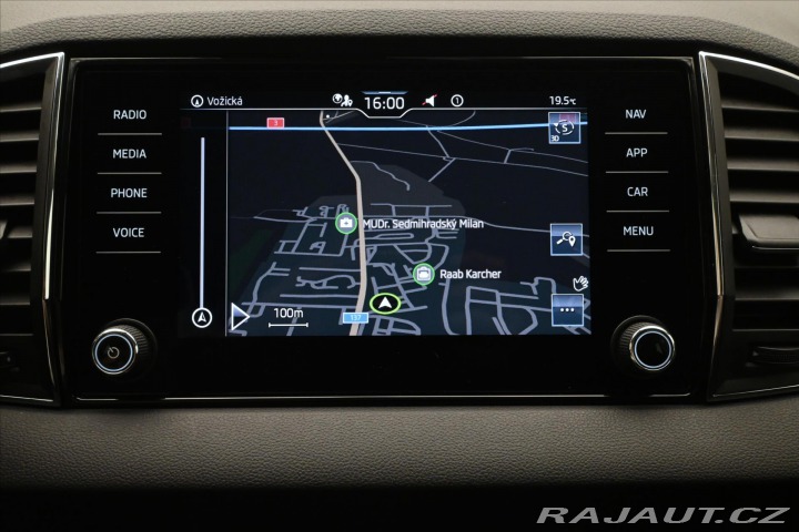 Škoda Karoq 1,5 TSI 110kW DSG Busines 2021