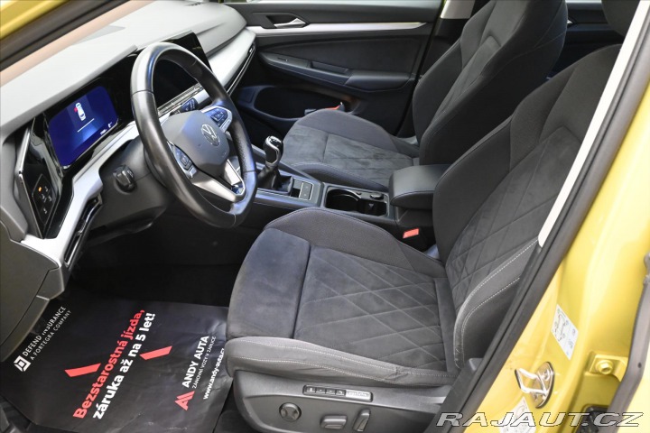 Volkswagen Golf 1,5 TSI 96kW Life Záruka 2024