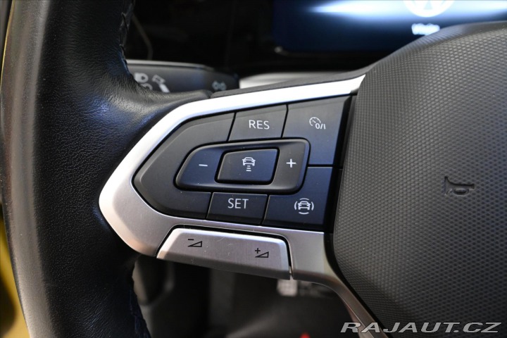 Volkswagen Golf 1,5 TSI 96kW Life Záruka 2024
