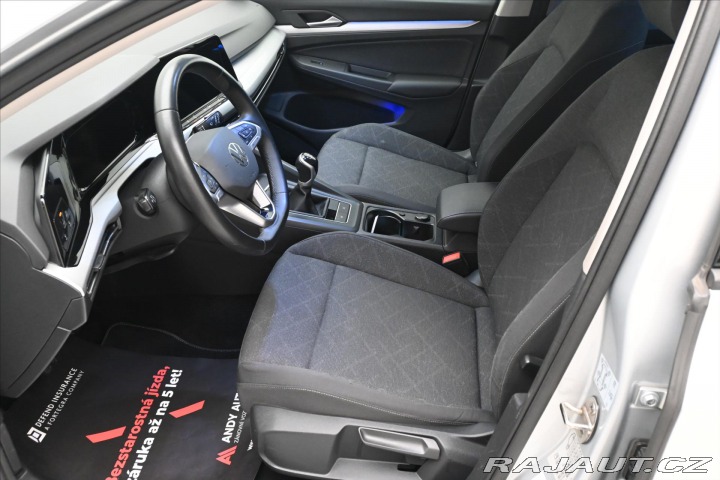 Volkswagen Golf 2,0 TDI 110kW Life LED Zá 2023