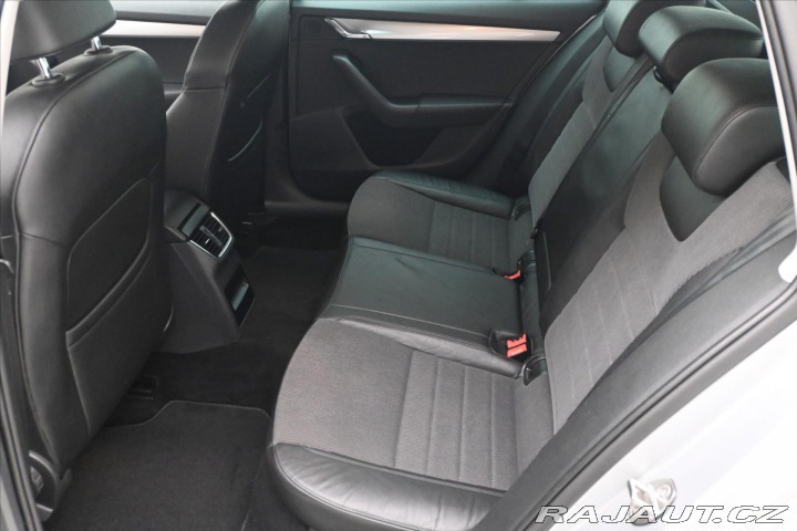 Škoda Octavia 2,0 TDI 110 kW Elegance 2015