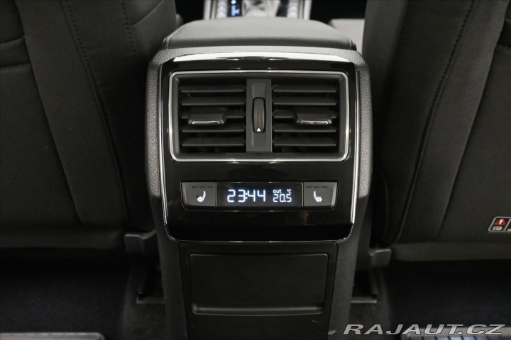 Škoda Superb 1,4 TSI iV 160 kW DSG Sty 2020