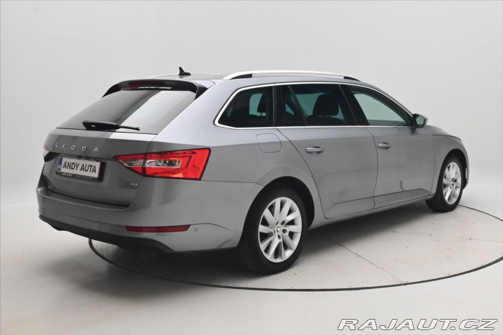 Škoda Superb 1,4 TSI iV 160 kW DSG Sty 2020