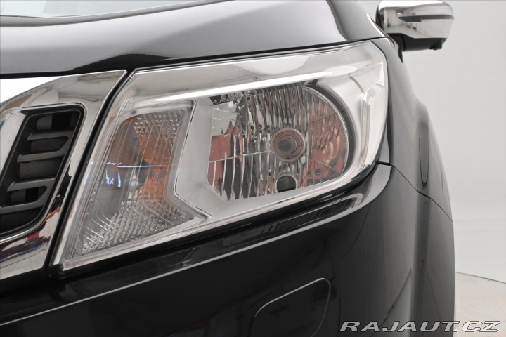 Nissan Navara 2,3 dCi 140kW AT6 4x4 Zár 2018