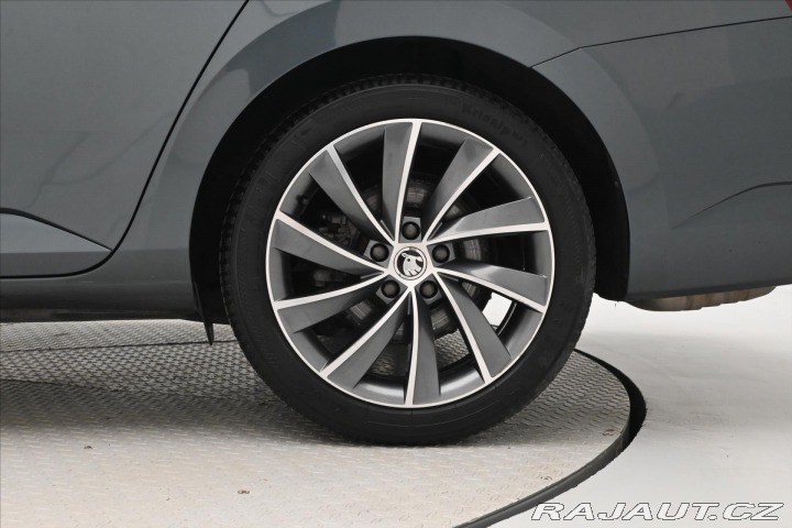 Škoda Superb 2,0 TDI 140 kW DSG L& 2018