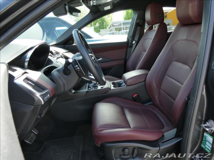 Jaguar E-Pace 2,0 D165,R-Dyn SE,1.maj,Č 2024
