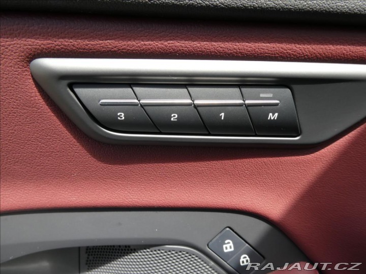 Jaguar E-Pace 2,0 D165,R-Dyn SE,1.maj,Č 2024