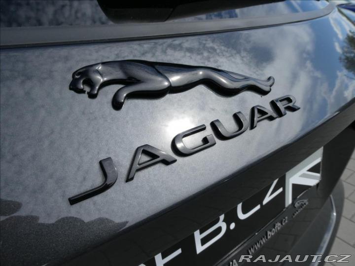 Jaguar E-Pace 2,0 D165,R-Dyn SE,1.maj,Č 2024