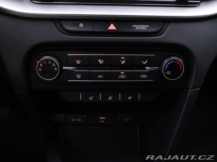 Kia Ceed 1,0 T-GDI CZ Spin 1.Maj.K 2021