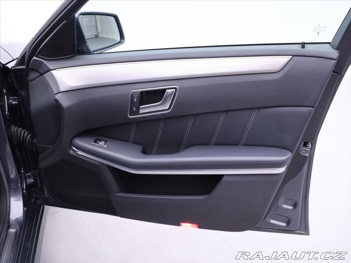 Mercedes-Benz E 2,1 Bluetec 100kW Avantga 2015