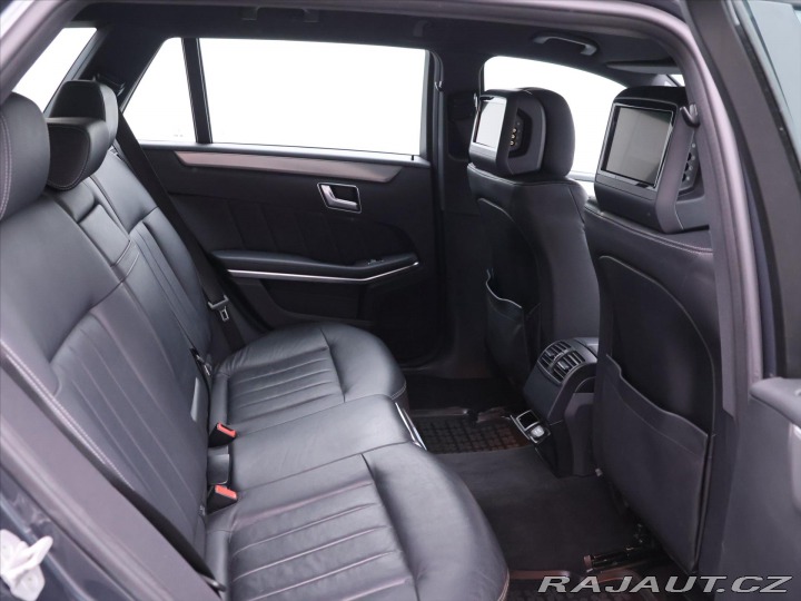 Mercedes-Benz E 2,1 Bluetec 100kW Avantga 2015