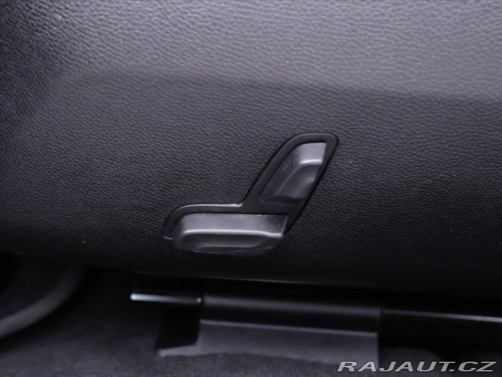 Mercedes-Benz E 2,1 Bluetec 100kW Avantga 2015