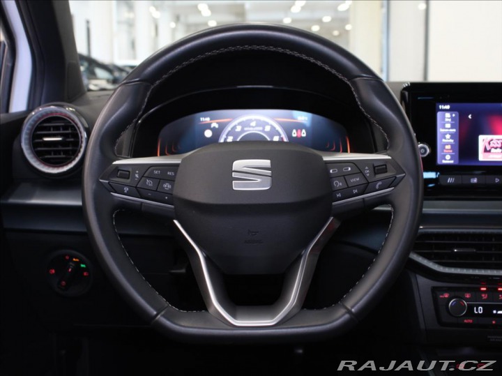 Seat Arona 1,0 TSi DSG Xperience 5L. 2025