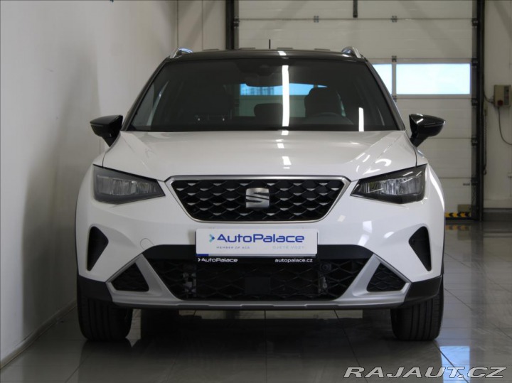 Seat Arona 1,0 TSi DSG Xperience 5L. 2025