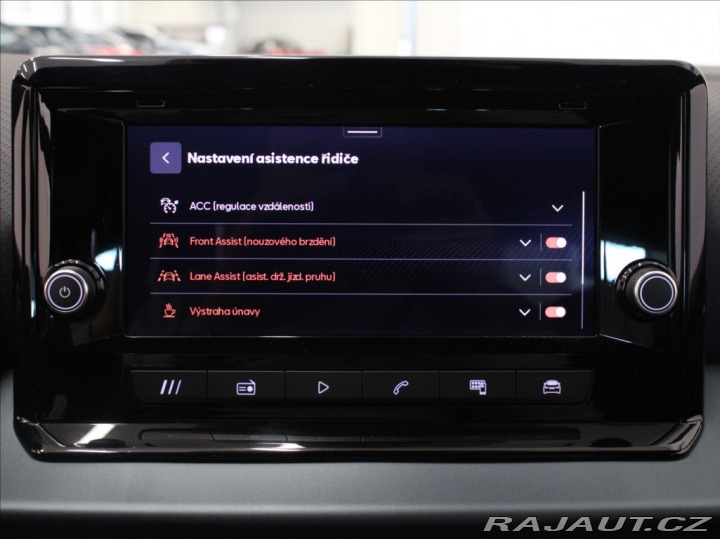 Seat Arona 1,0 TSi DSG Xperience 5L. 2025