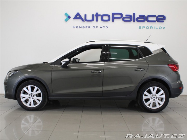 Seat Arona 1,0 TSi DSG Xperience 5L. 2025