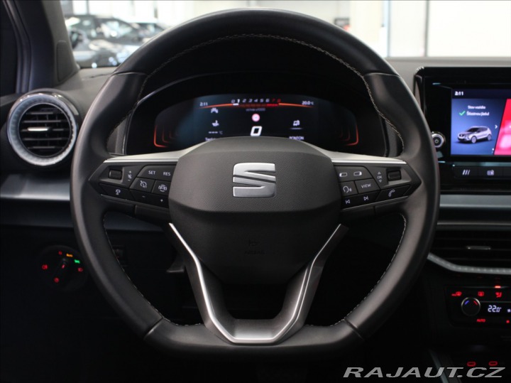 Seat Arona 1,0 TSi DSG Xperience 5L. 2025