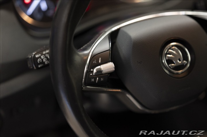 Škoda Fabia 1,0 TSI KLIMA 1. MAJ ČR D 2021