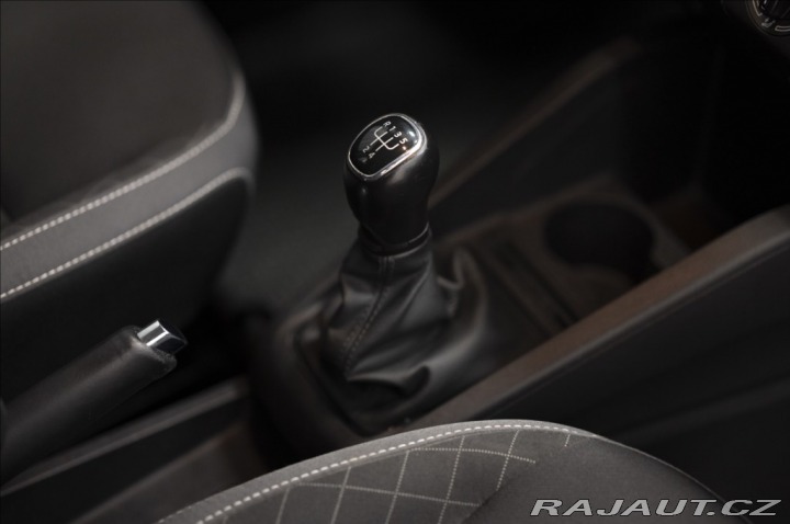 Škoda Fabia 1,0 TSI KLIMA 1. MAJ ČR D 2021