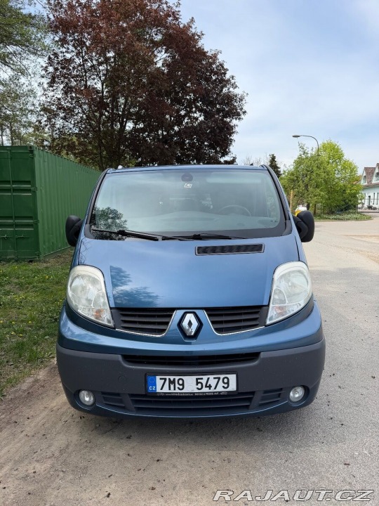 Renault Trafic 2,5   dci Long Camper 2013