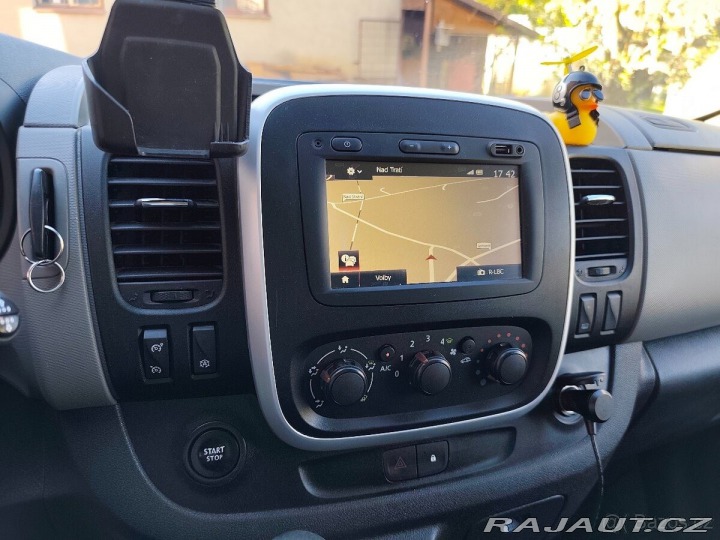 Renault Trafic 1,6   dCi, 92kW, 8 míst 1800