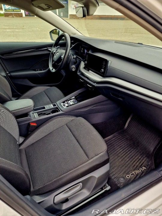 Škoda Octavia 2,0   TDI 110kW DSG, 110 2011
