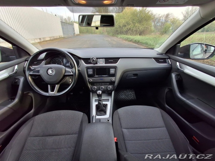 Škoda Octavia 1,6   TDI 81 kW – perfekt 2015