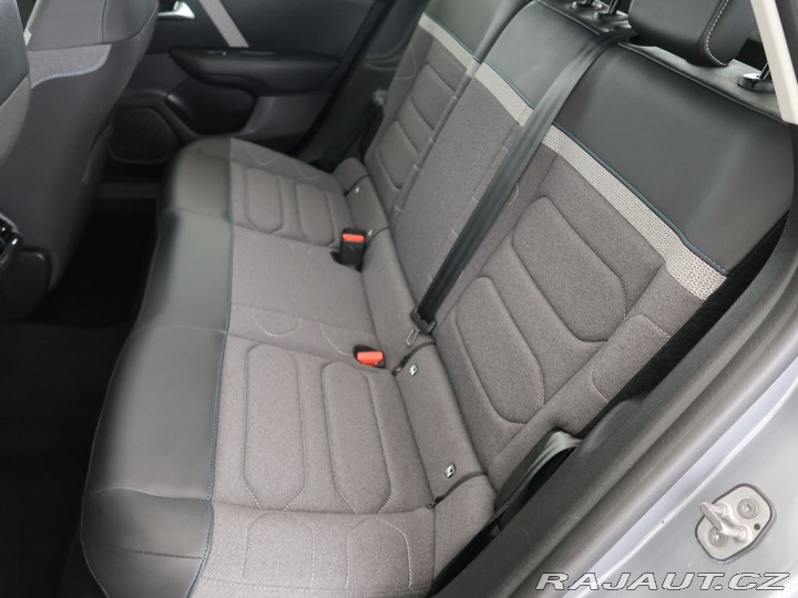 Citroën C4 1.2PureTech,96kW,Manuál 2024