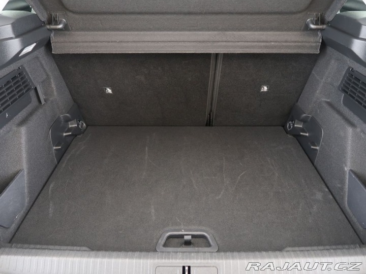 Citroën C4 1.2PureTech,96kW,Manuál 2024