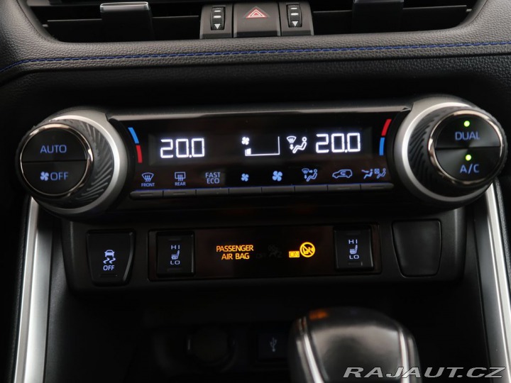 Toyota RAV4 2.5Hybrid,4x4,AT,CZ,Selec 2020