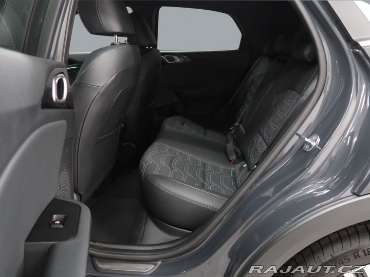 Kia XCeed STEEL EDITION - K odběru 2026