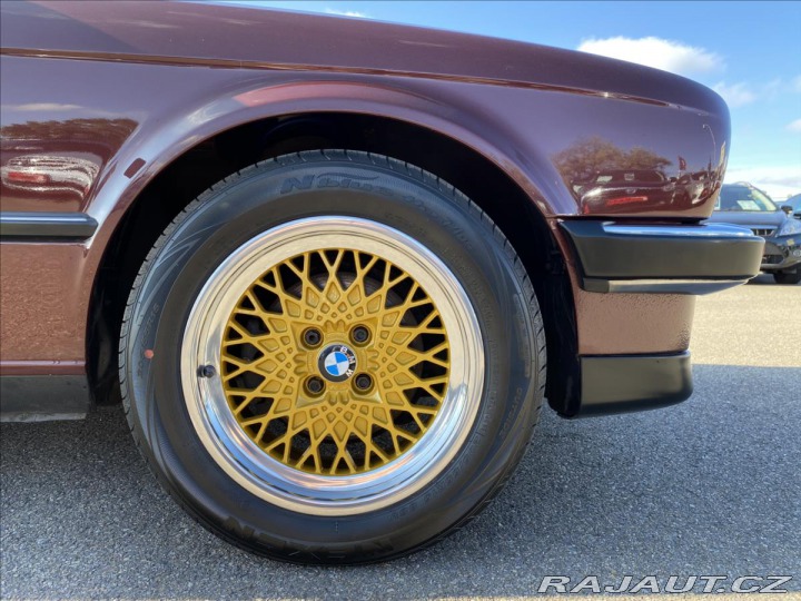 BMW 3 2.7 325e 114.450km! Plná 1987