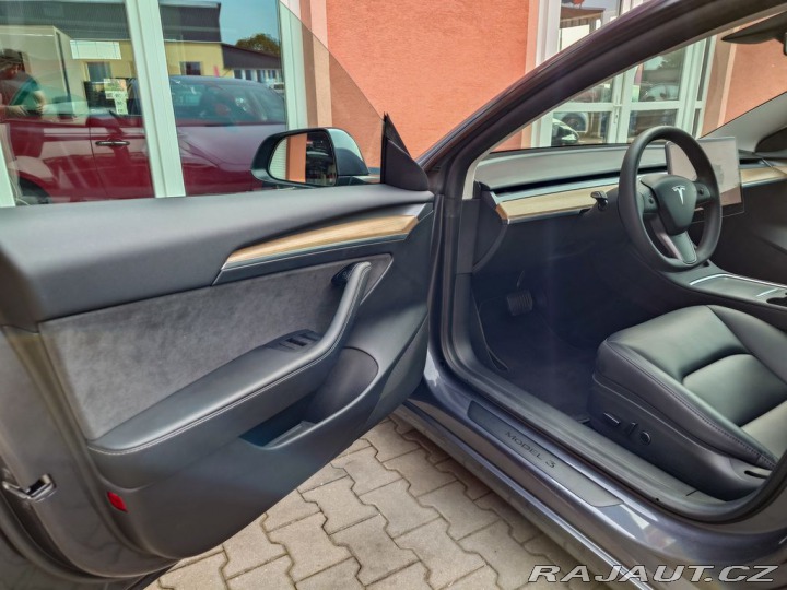 Tesla Model 3 L.R.Dual Motor 366KW REZE 2022