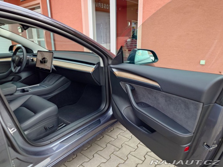 Tesla Model 3 L.R.Dual Motor 366KW REZE 2022
