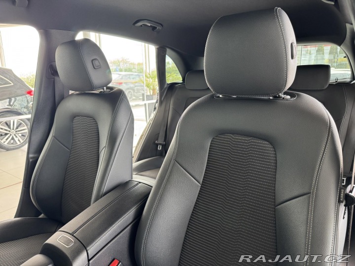 Mercedes-Benz B 200d AUT*LED*Kůže*REZERVA 2022