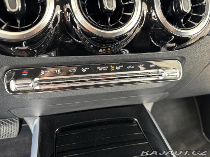 Mercedes-Benz B 200d AUT*LED*Kůže*Kamera* 2022