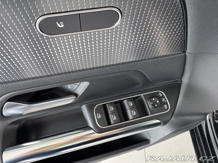 Mercedes-Benz B 200d AUT*LED*Kůže*Kamera* 2022