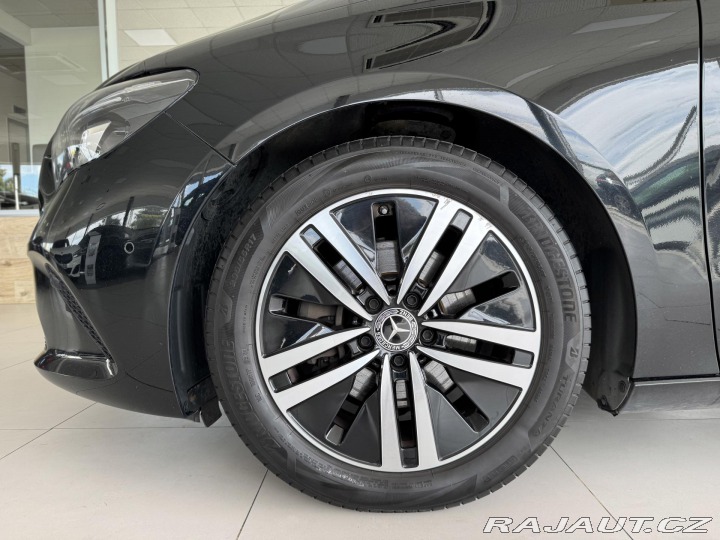 Mercedes-Benz B 200d AUT*LED*Kůže*REZERVA 2022
