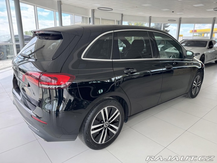 Mercedes-Benz B 200d AUT*LED*Kůže*Kamera* 2022