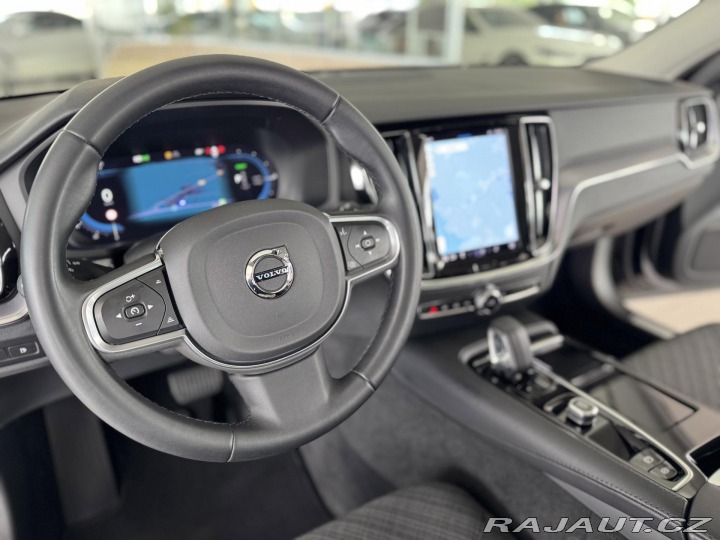 Volvo V60 T6 AWD Recharge*REZERVACE 2022