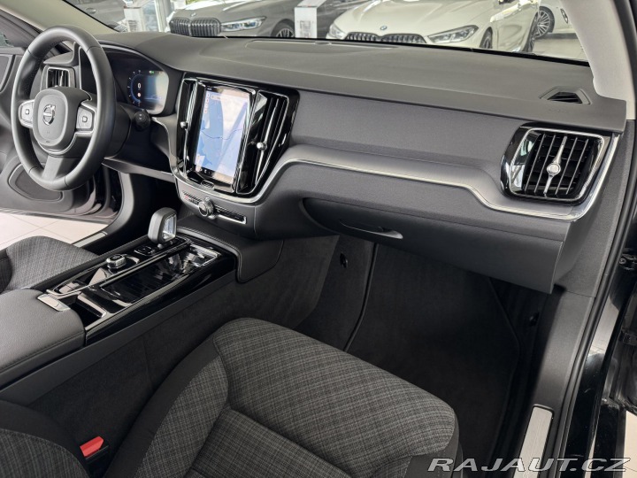Volvo V60 T6 AWD Recharge*KeyLes*DP 2022