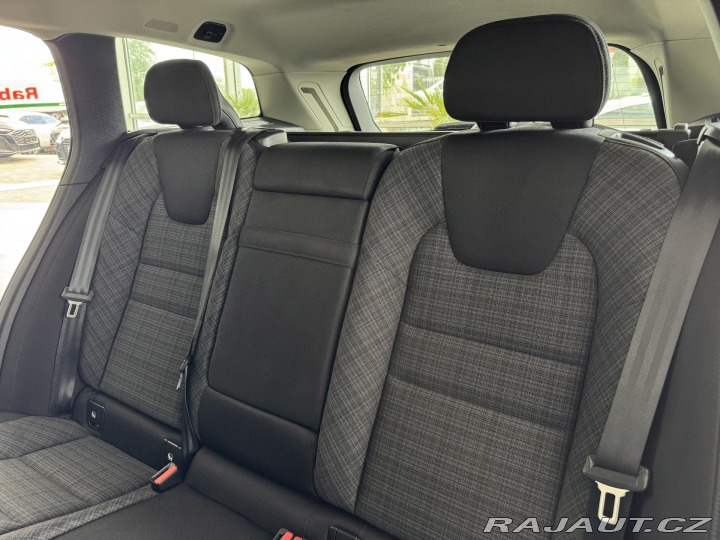 Volvo V60 T6 AWD Recharge*REZERVACE 2022