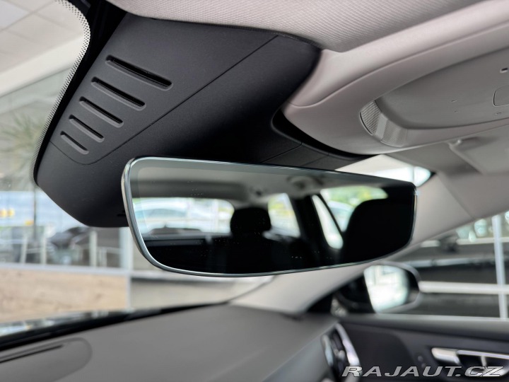 Volvo V60 T6 AWD Recharge*REZERVACE 2022