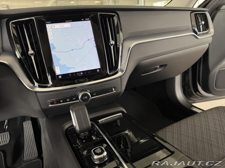 Volvo V60 T6 AWD Recharge*REZERVACE 2022