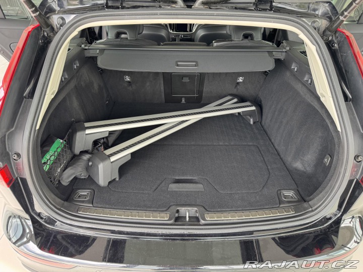 Volvo V60 T6 AWD Recharge*REZERVACE 2022