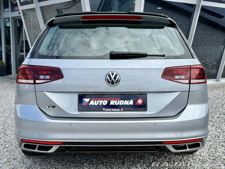 Volkswagen Passat 2,0TDI R-Line Design Navi 2020