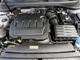 Volkswagen Passat 2,0TDI R-Line Design Navi 2020