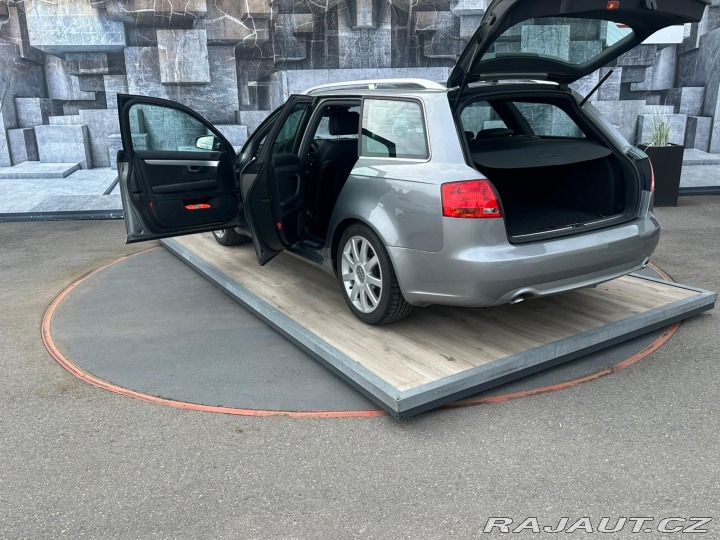 Audi A4 2.0TDi, 125KW, S-LINE 2007